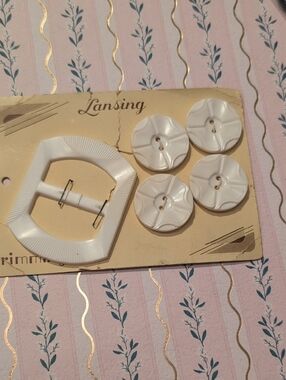 Vintage White Buttons & Belt Buckle On Original Card
